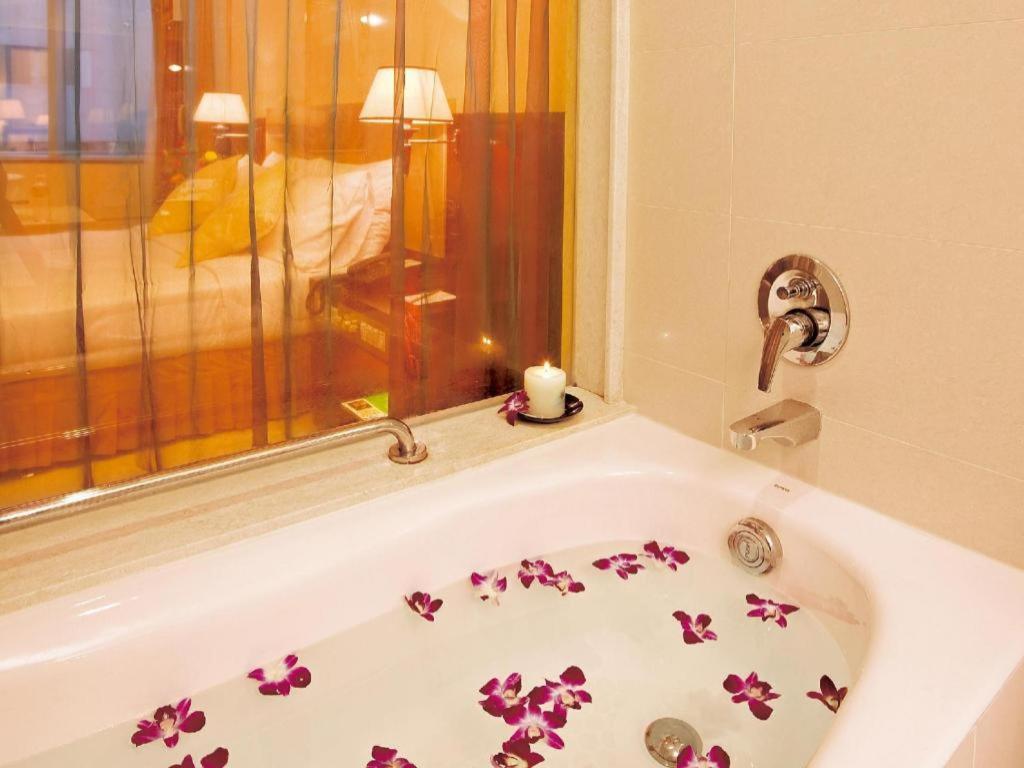 Emperor Hotel Macau Ngoại thất bức ảnh
